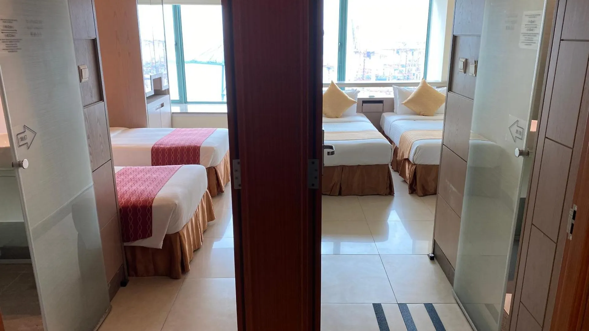 Rambler Oasis Hotel Hong Kong 3*,  China