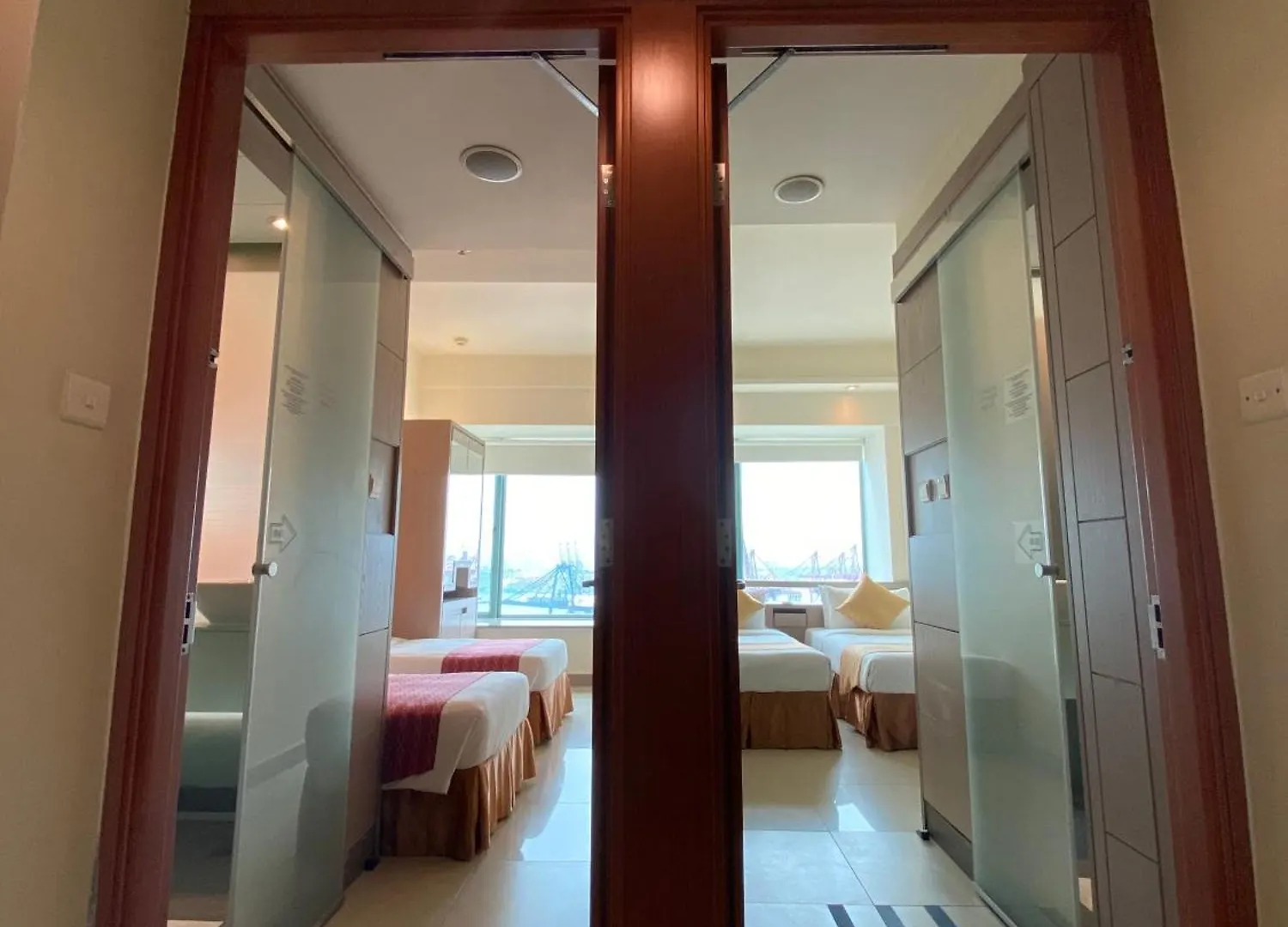 ***  Rambler Oasis Hotel Hong Kong China