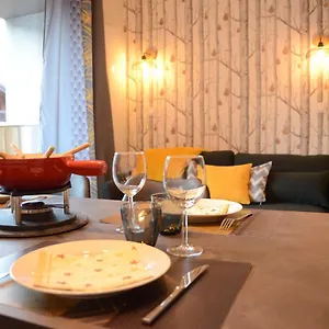  Appartement Elégant Et Moderne, Au Pied Du Mont-blanc France
