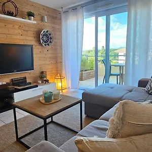  Appartement Charmant T2, calme, 20 min à pieds de la plage France